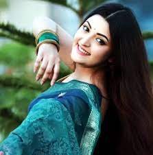 শারীতে পরিমনি 